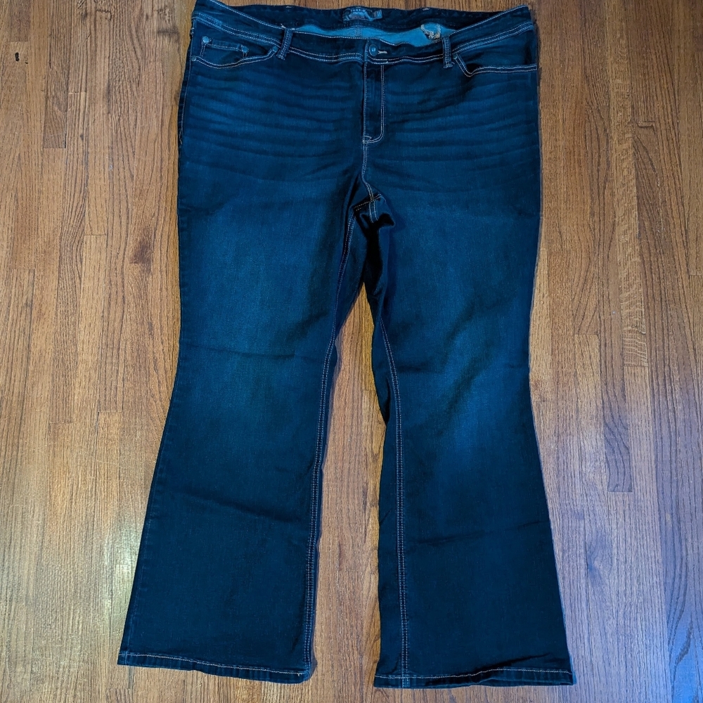 Torrid | Luxe Slim Boot Jean | 26R